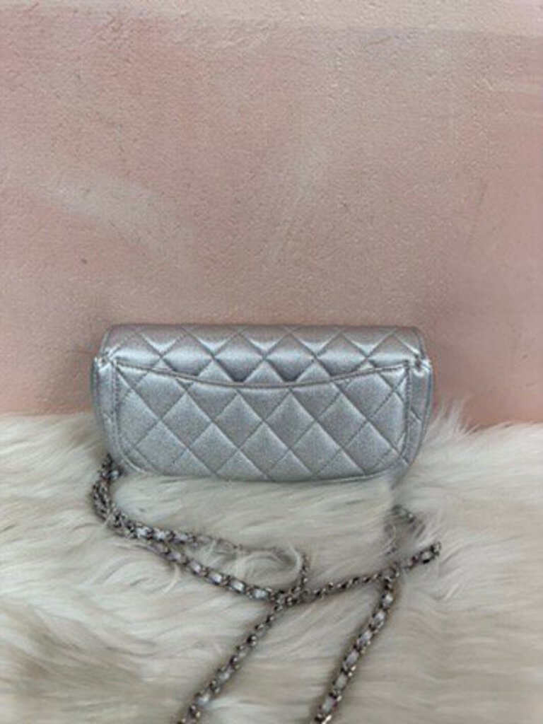 Chanel Silver Lambskin Quilted Sunglasses Case Shoulder Bag '20