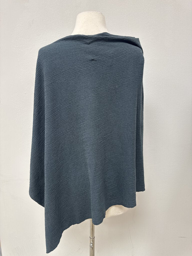 Eileen Fisher Green Poncho NWT