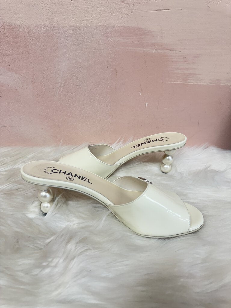 Chanel White Patent and Pearl Heels '23