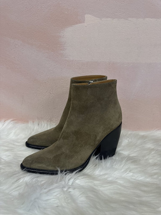 Chloe Taupe Suede Boots