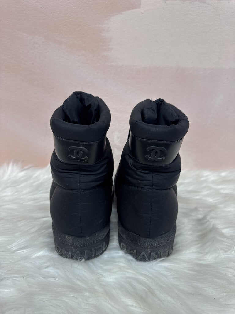 Chanel Black Coco Neige Snow Boots