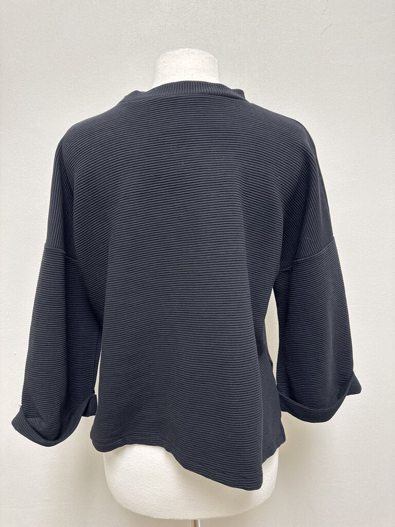 Varley Black Ribbed Sweatshirt