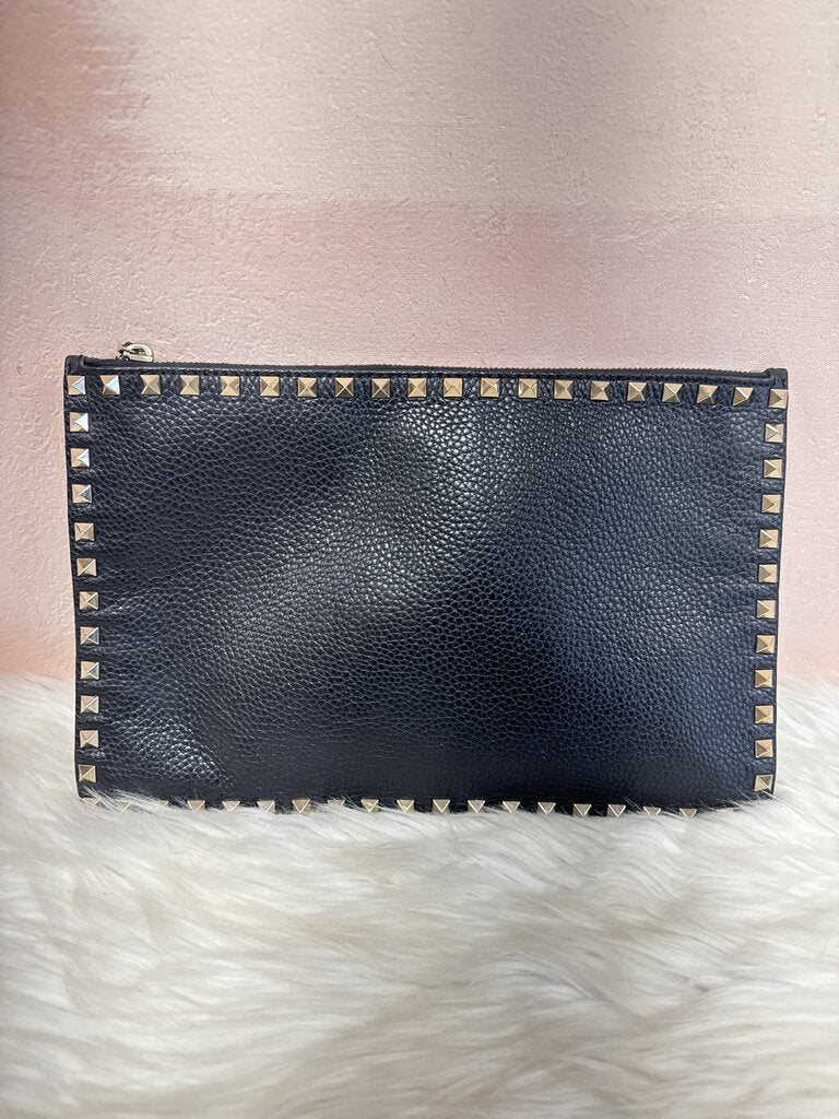 Valentino Black Pebbled Leather Rockstud Clutch