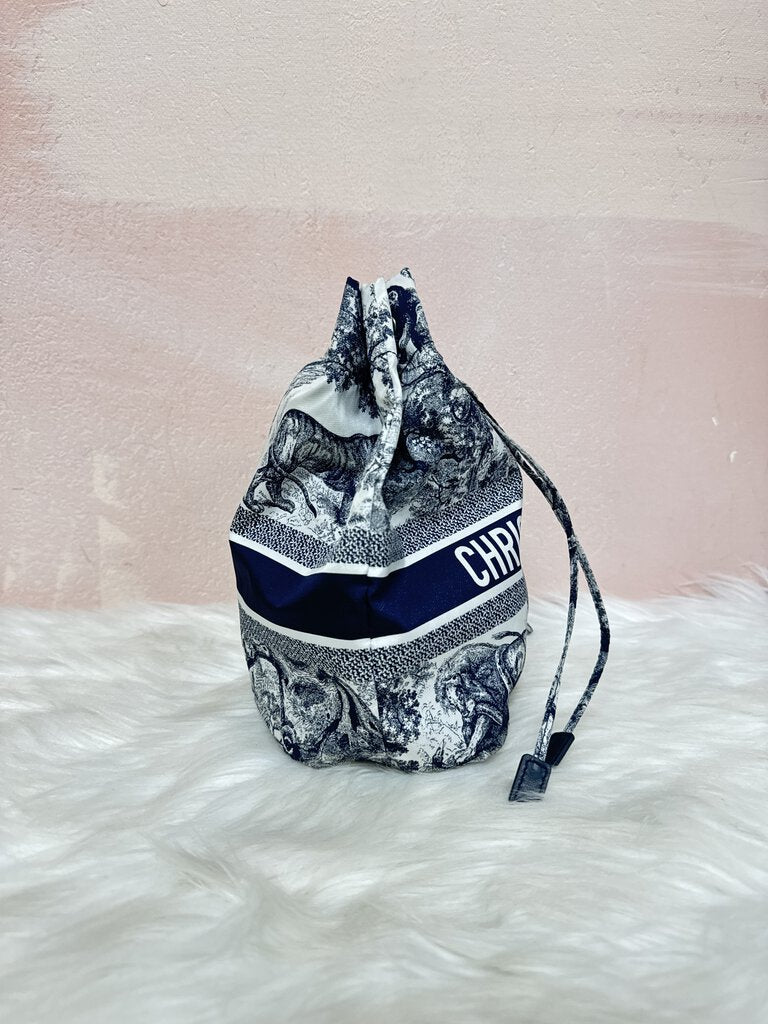 Dior Blue Toile d Jouy Dior Travel Pouch Bucket