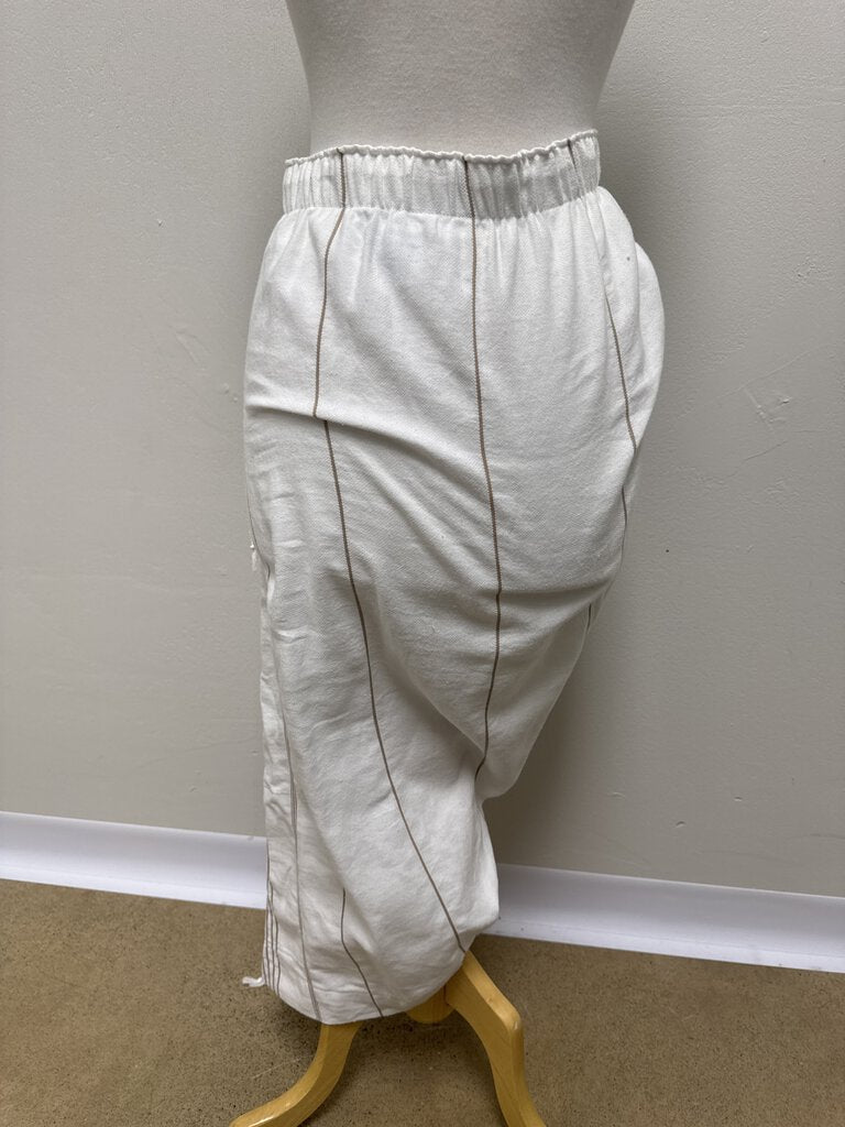 Just Bee Queen White and Tan Ruched Maxi Skirt