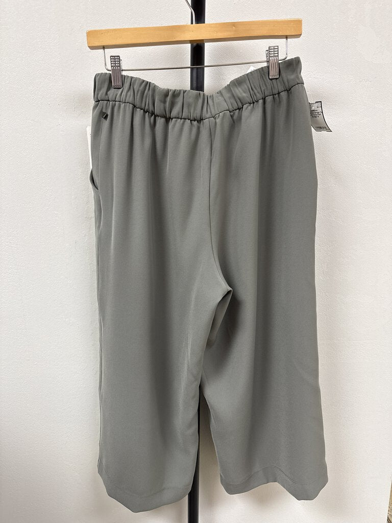 Lululemon Greige Tie Front Crop Pant