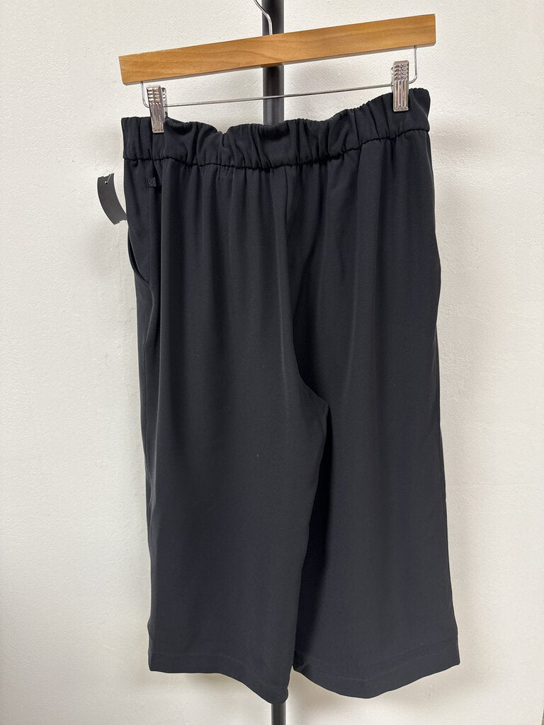 Lululemon Black Tie Front Crop Pant