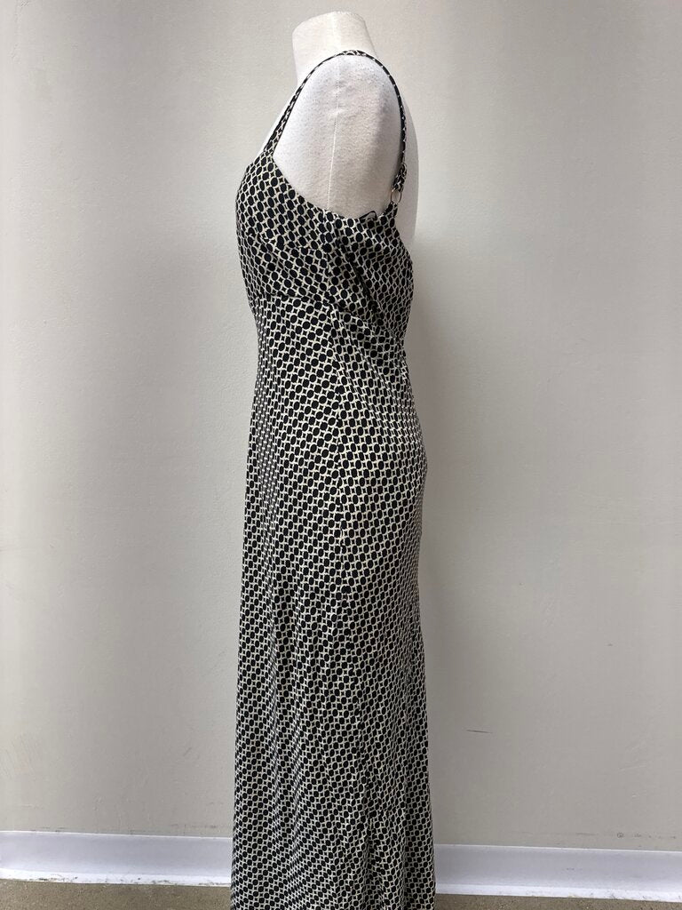 Dissh Black and Cream Geo Print Maxi Dress