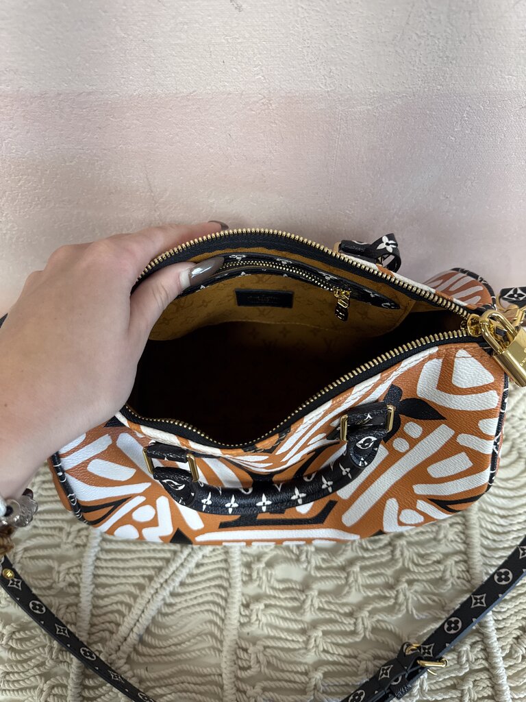 Louis Vuitton Giant Crafty Bandouliere Bag '20