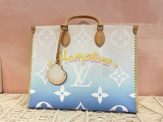 Louis Vuitton Giant Onthego "Hamptons" Tote GM '21