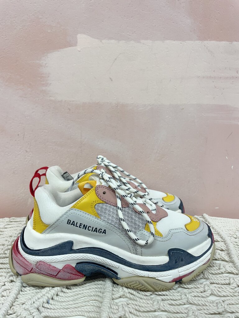 Balenciaga Multi Triple S Chunky Sneaker