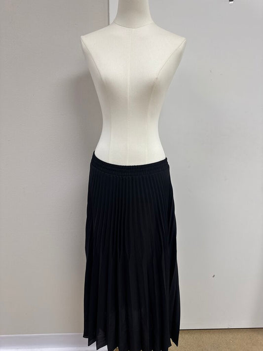 Max Studio Black Pleated Maxi Skirt NWT
