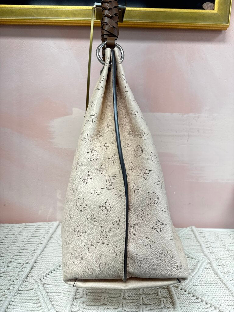 Louis Vuitton Carmel Cream Mahina Galet Hobo