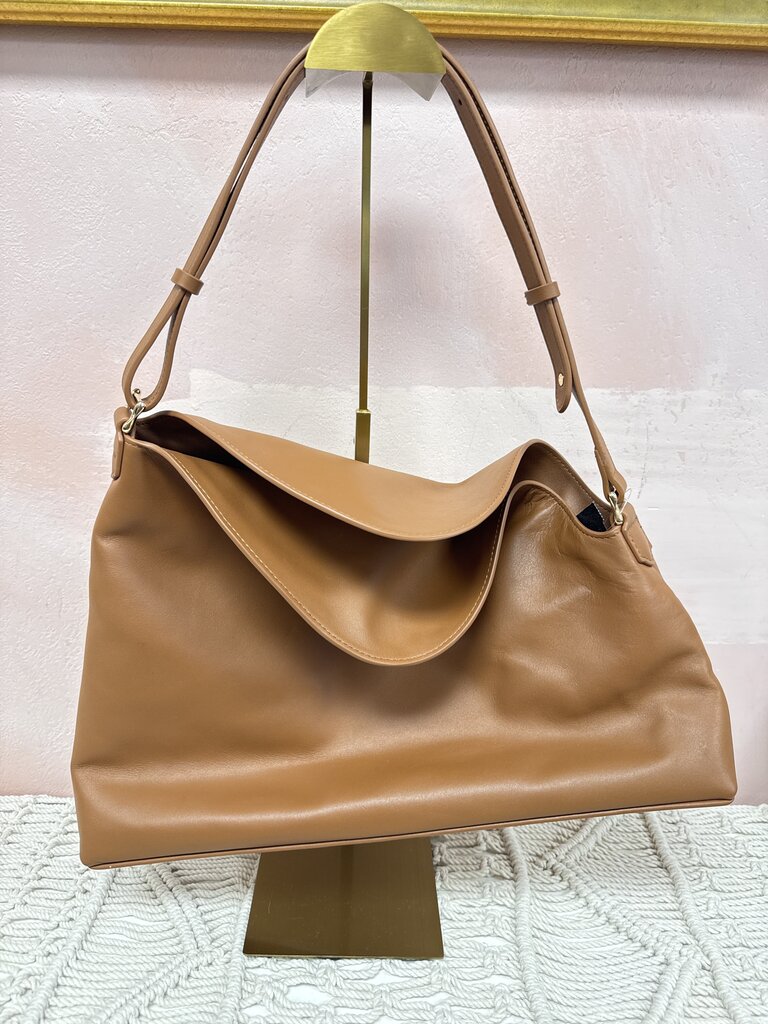 Aupen Chestnut Shoulder Bag