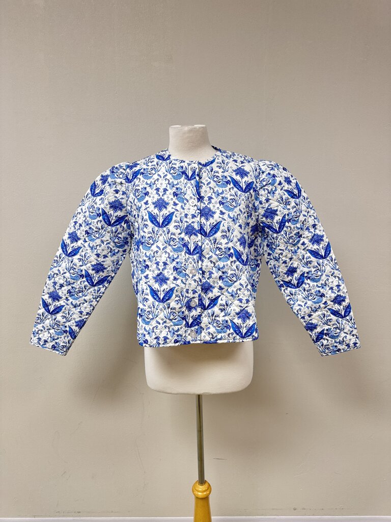 Sail to Sable Blue Floral Quitled Jacket NWT