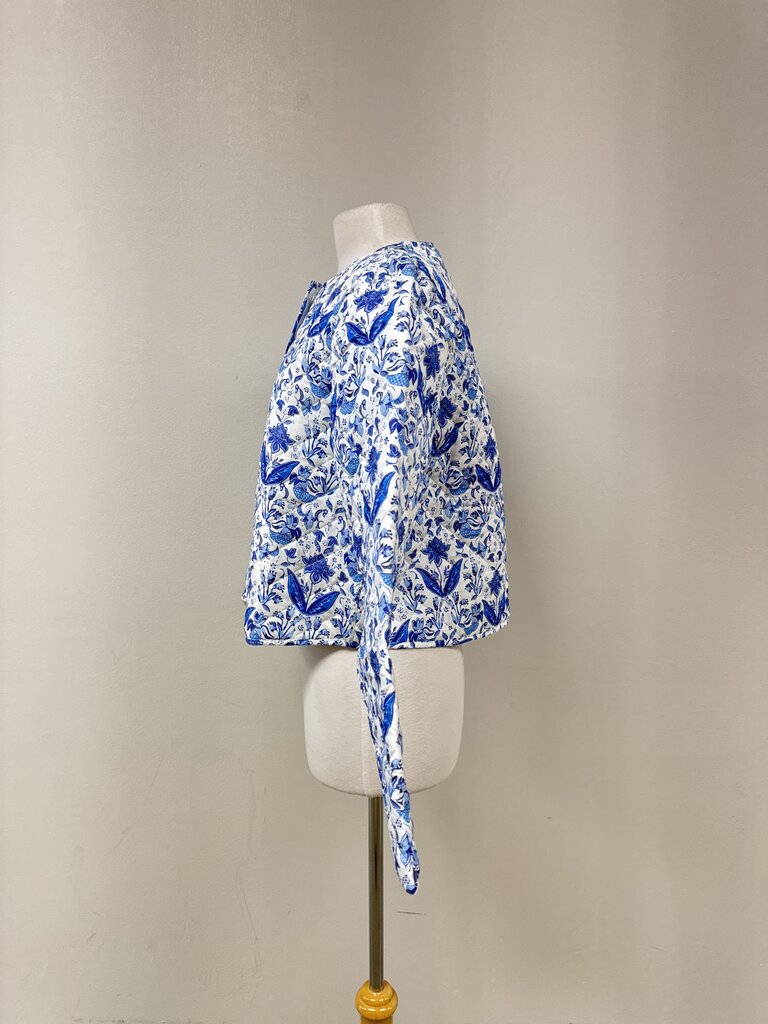 Sail to Sable Blue Floral Quitled Jacket NWT