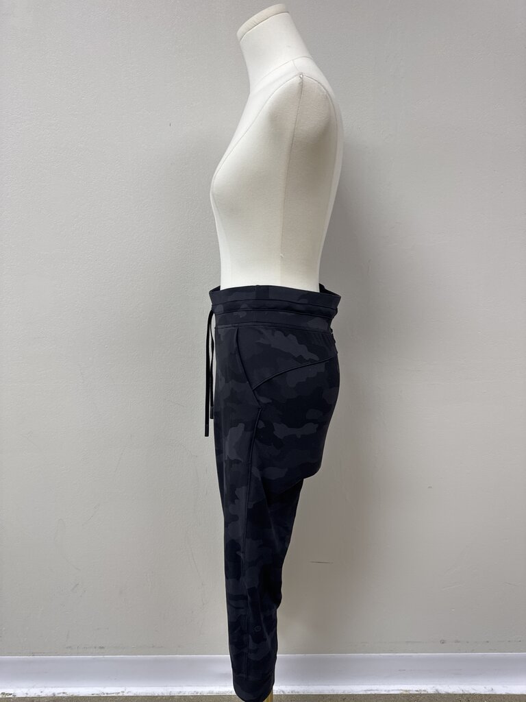 Lululemon Black Camo Jogger