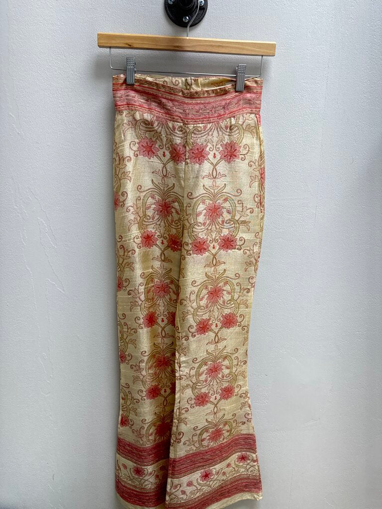 Savannah Morrow Blush Floral Pant