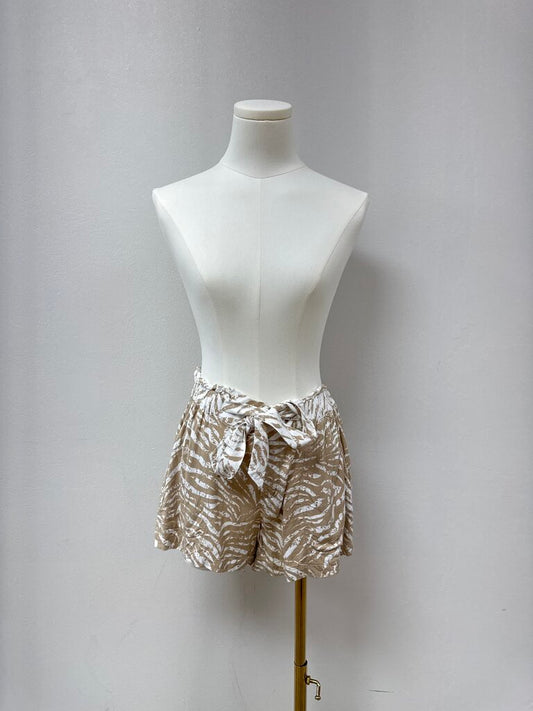 Liverpool Pull On Floral Short With Belt
