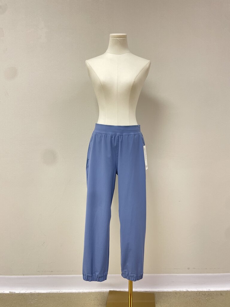 Lululemon Slate Blue Cropped Jogger NWT