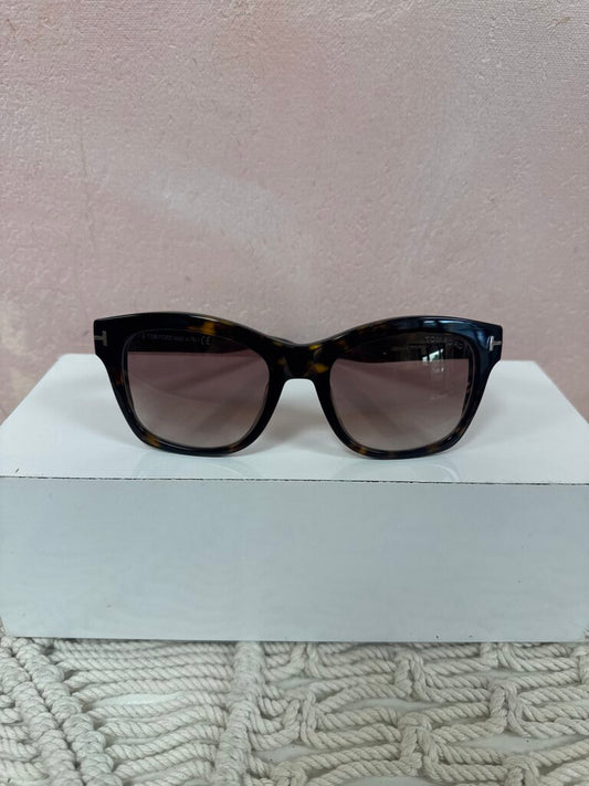 Tom Ford Toroise Wayfarer Sunglasses