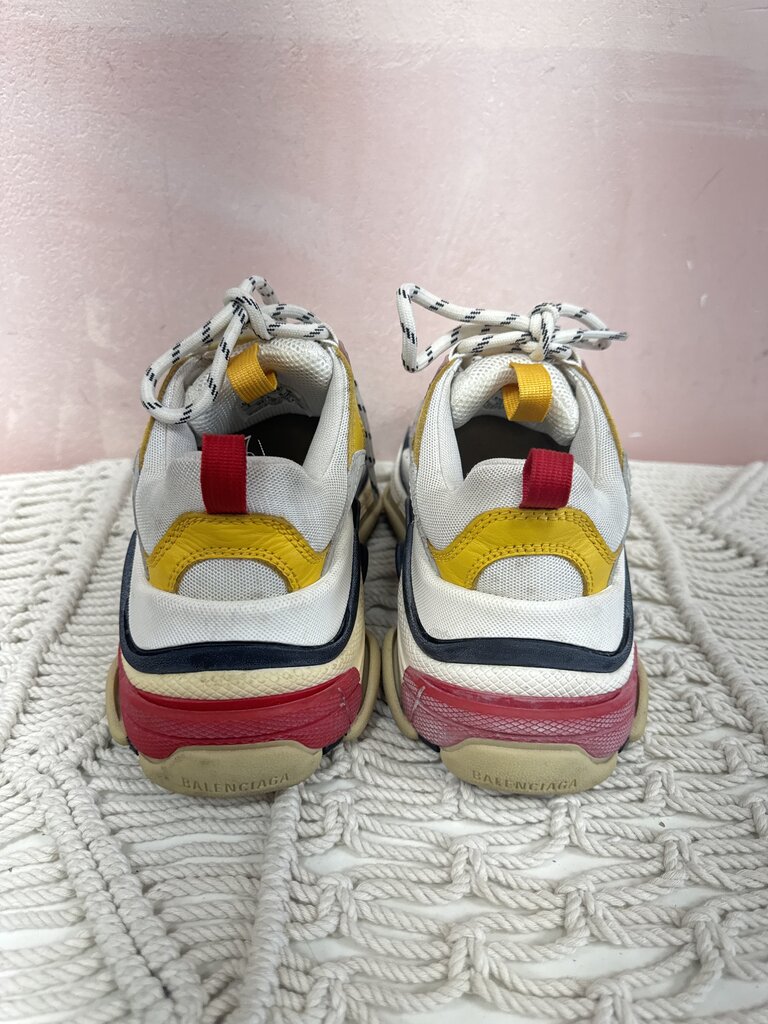 Balenciaga Chunky Sneaker