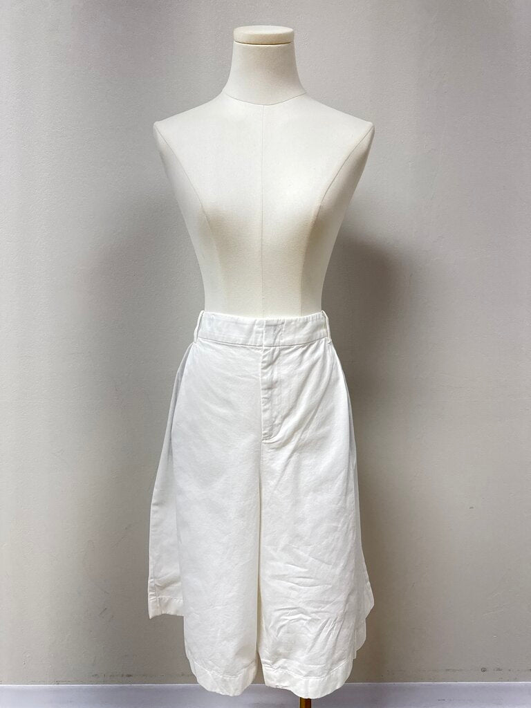 Vince White Bermuda Shorts NWT