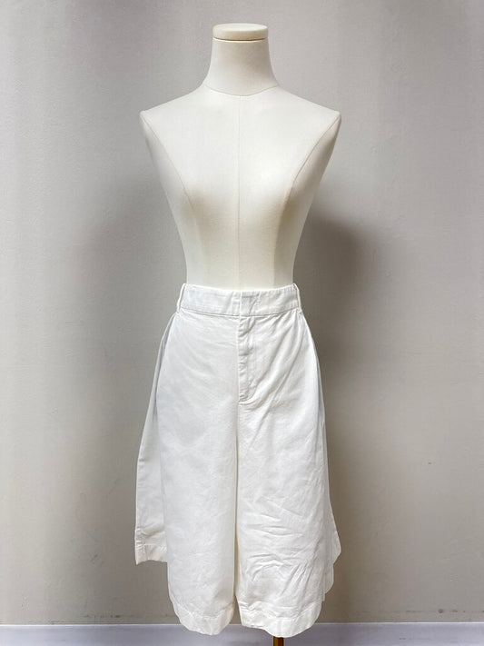 Vince White Bermuda Shorts NWT