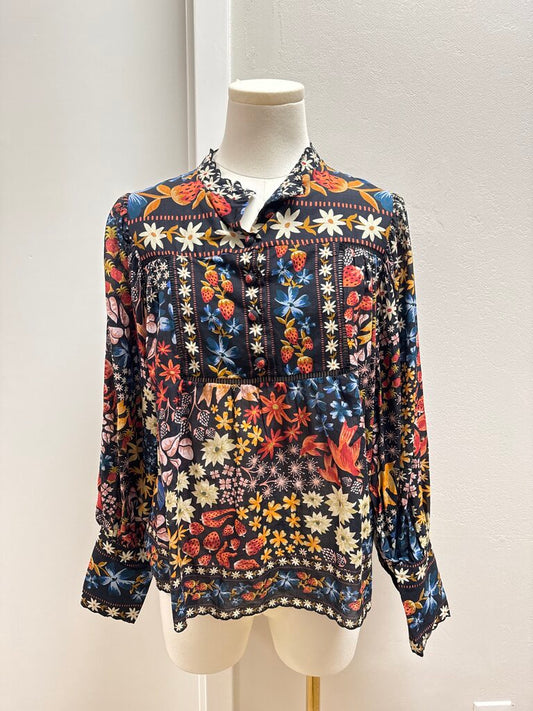 Farm Rio Black Strawberry Print Blouse NWT