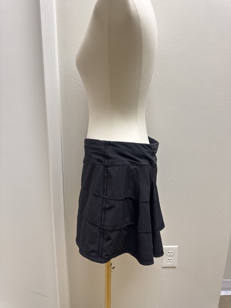 Lululemon Black Skirt