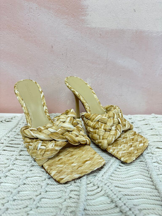 Bottega Raffia Sandal