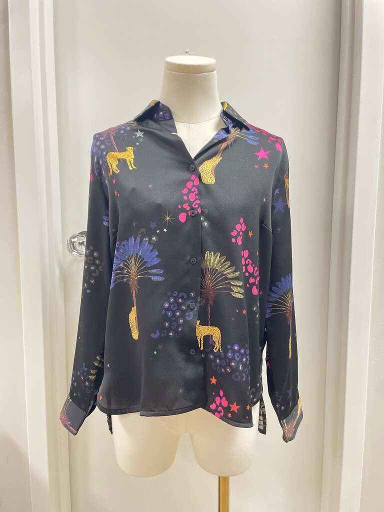 Vilagallo Black Leopard Print Top NWT