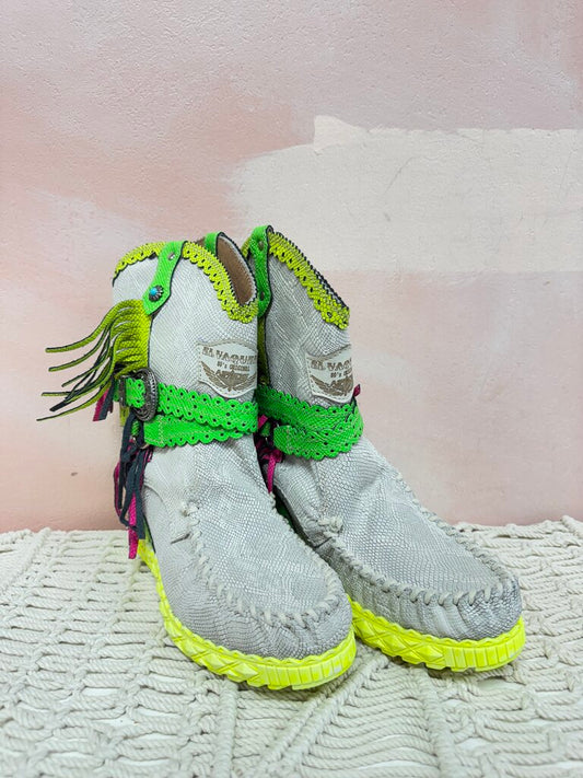 El Vaquero Neon Moccasin Wedge Boot