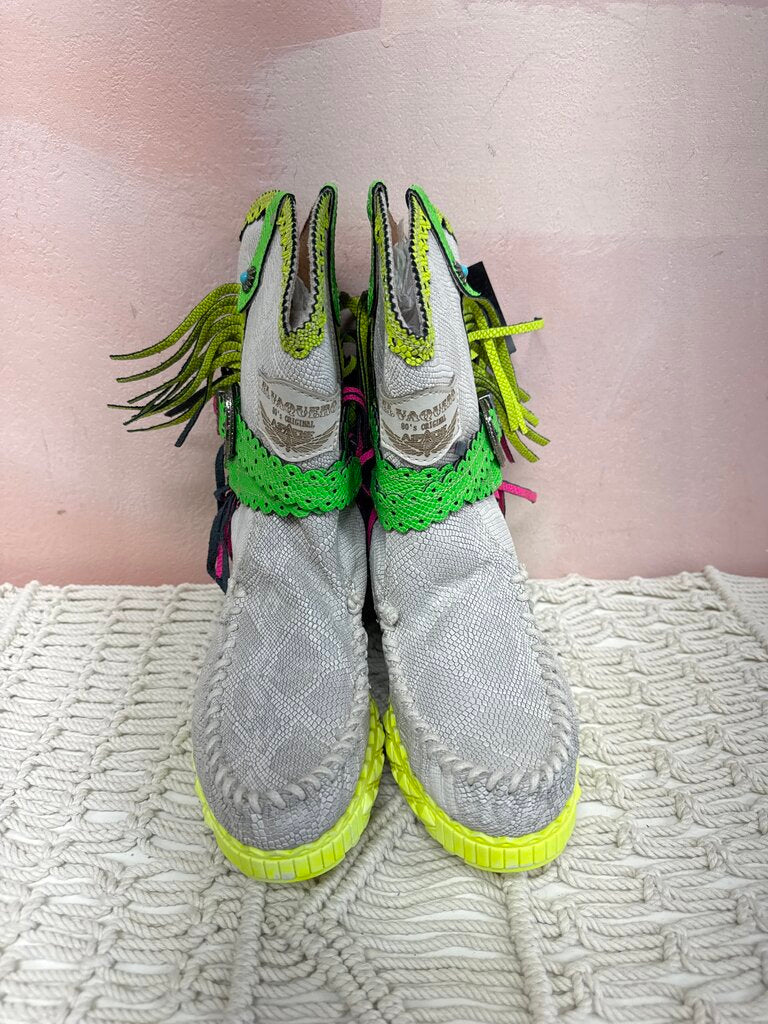El Vaquero Neon Moccasin Wedge Boot
