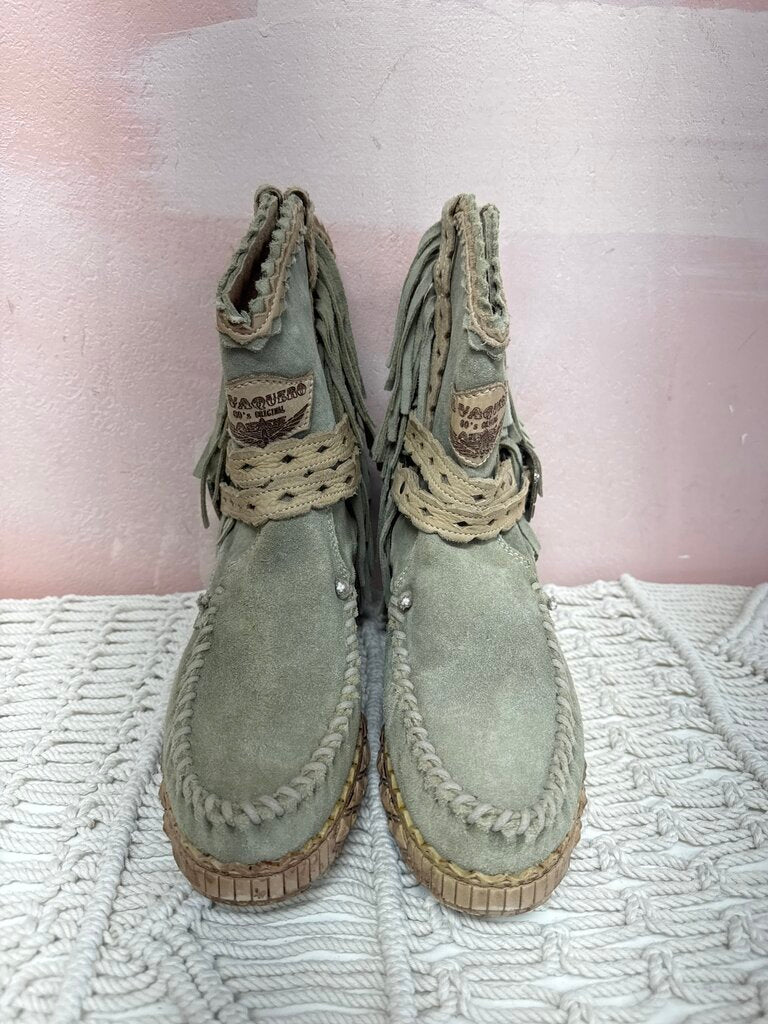 El Vaquero Olive Suede Moccasin Wedge Boot