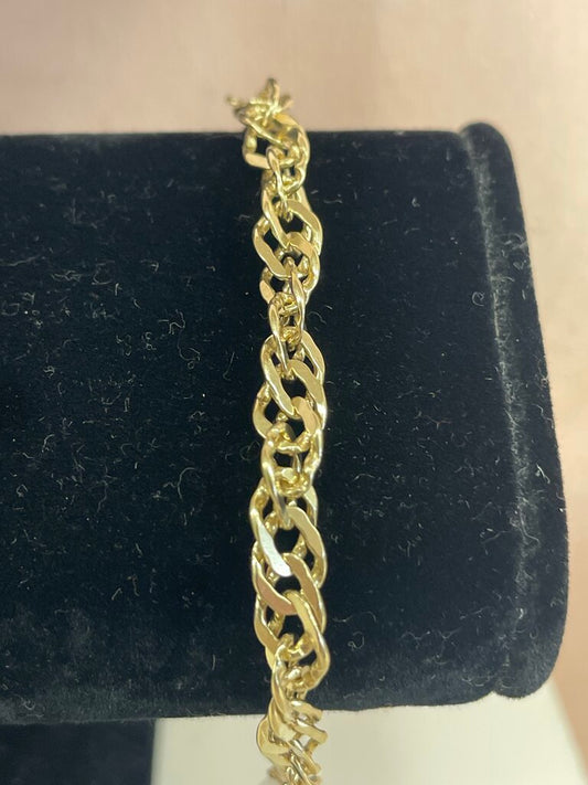 14k Yellow Gold Twisted Curb Link Bracelet