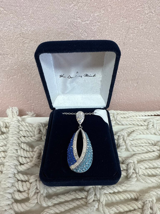 Danbury Mint Blue Wave Crystal Pendant Necklace
