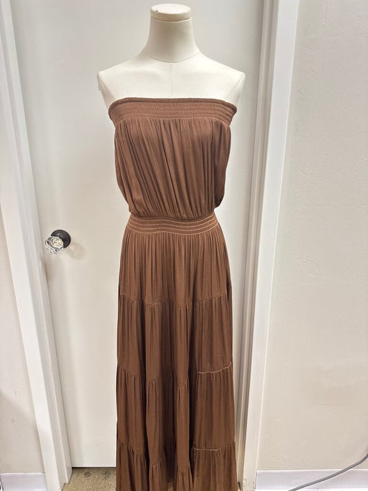 Evereve Brown Strapless Tiered Dress