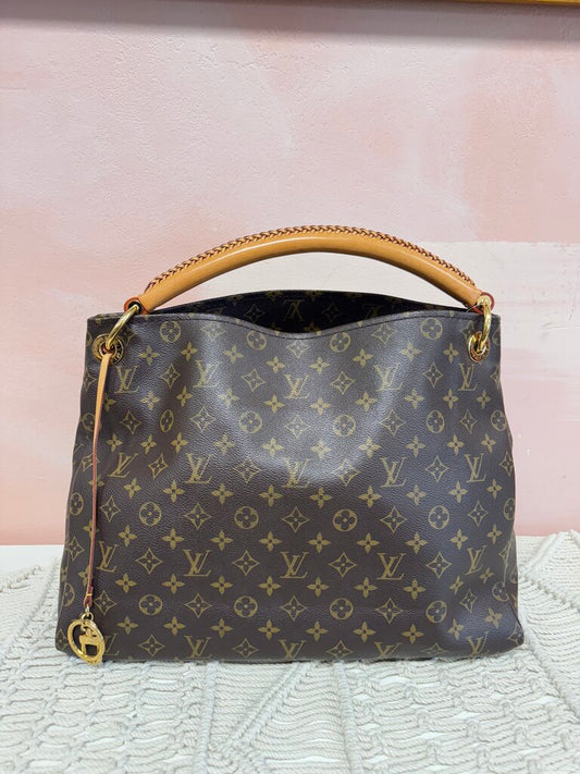 Louis Vuitton Monogram Artsy Tote '10