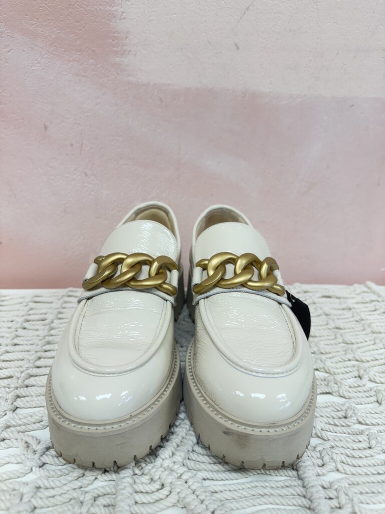Nero Giardini Beige Patent Lug Sole Loafer
