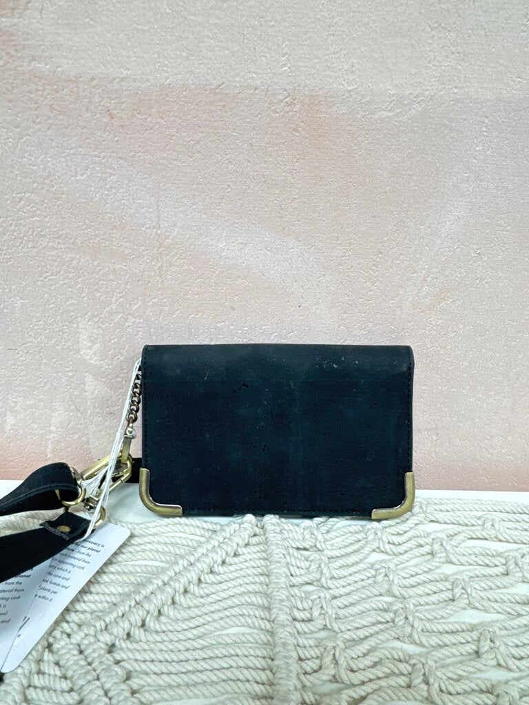 Laflore Black Clutch