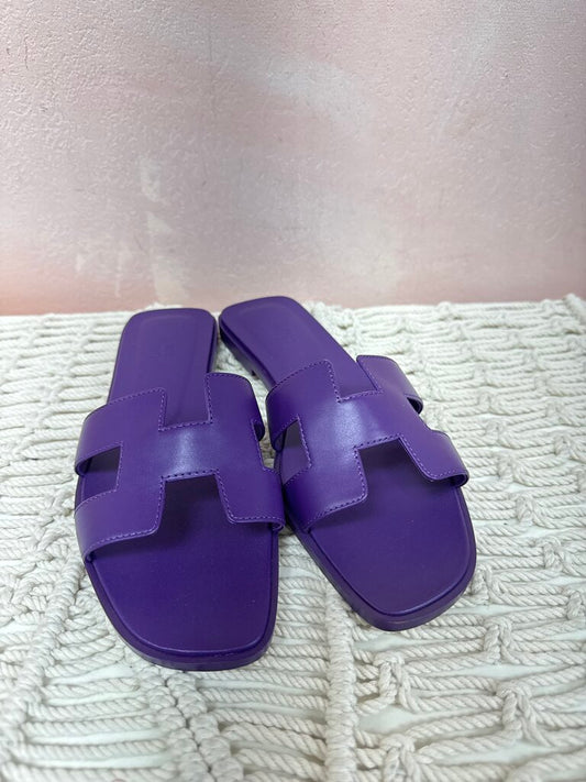 Hermes Oran Purple Leather Sandal