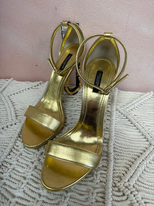 Dolce & Gabbana Gold Logo Mordore Baroque Heels