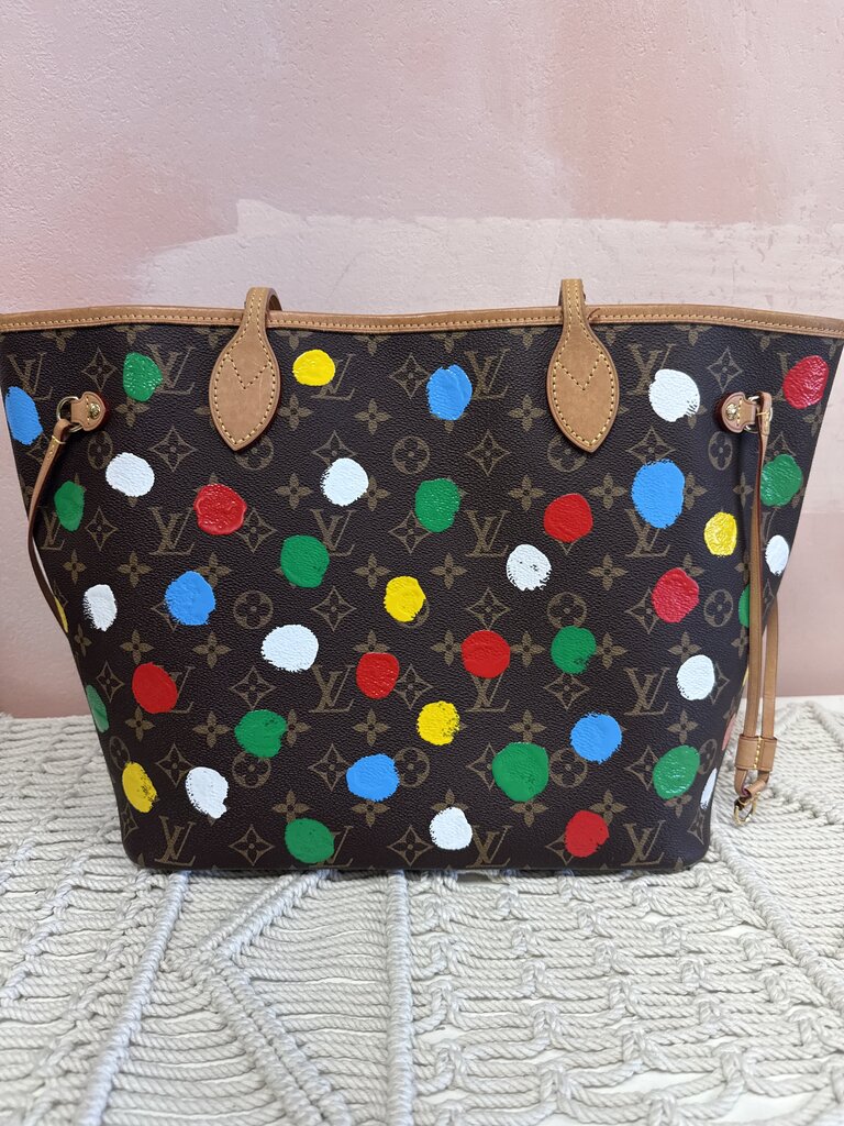 Louis Vuitton Yayoi Kusama Painted Neverful MM