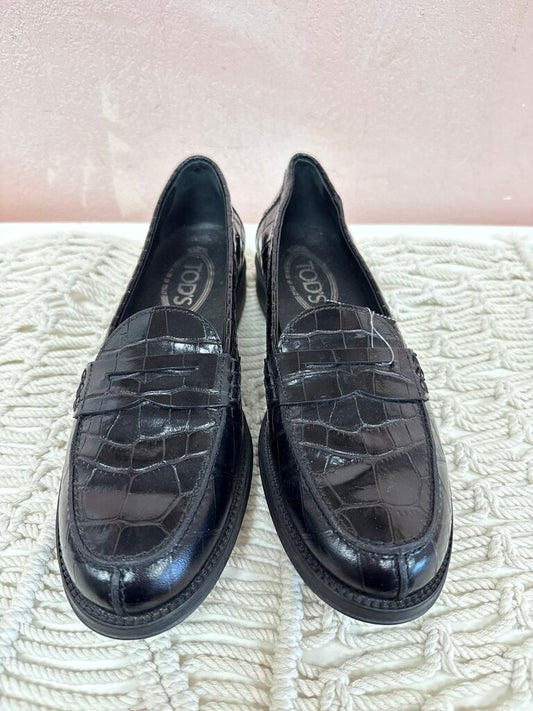 Tod's Black Leather Embossed Loafer