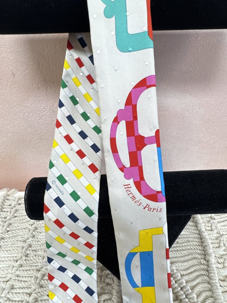 Hermes White Flag Twilly w/Box