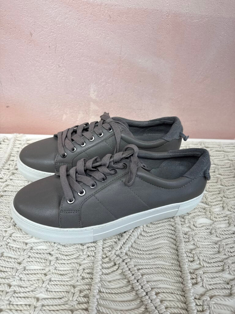 J/Slides Grey Sneaker