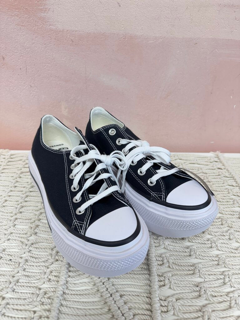 Converse Black Platform Sneaker