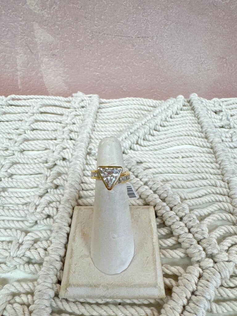 14k Triangle Cocktail Ring
