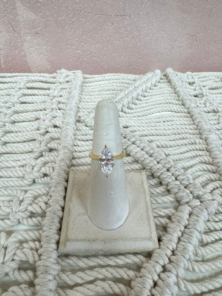 14k CZ Solitare Ring